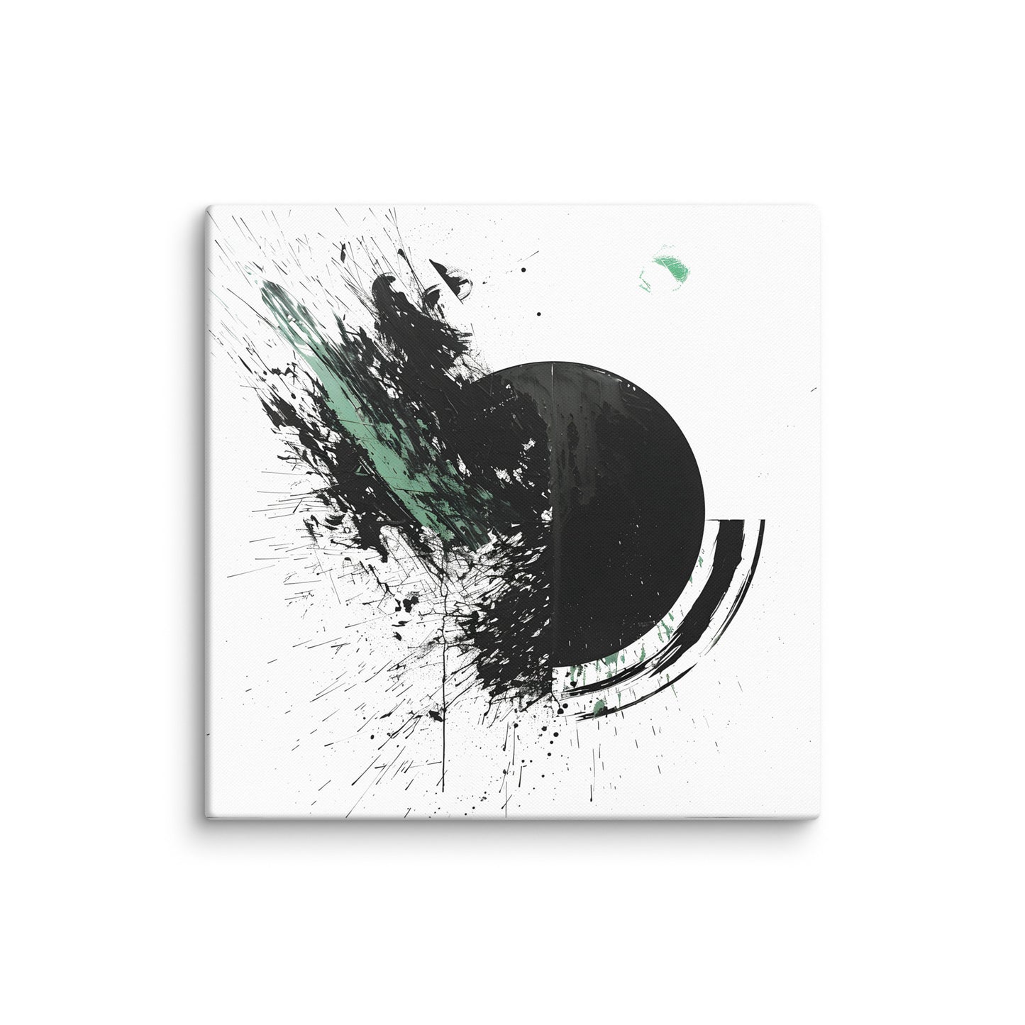 Wandbild Green Circle No. 02 aus der Kollektion Chaos & Order im Format 30x30 Zoll mit schwarzer Halbkreisform, gruenen Farbflaechen und abstrakter Tusche-Spritz-Komposition
