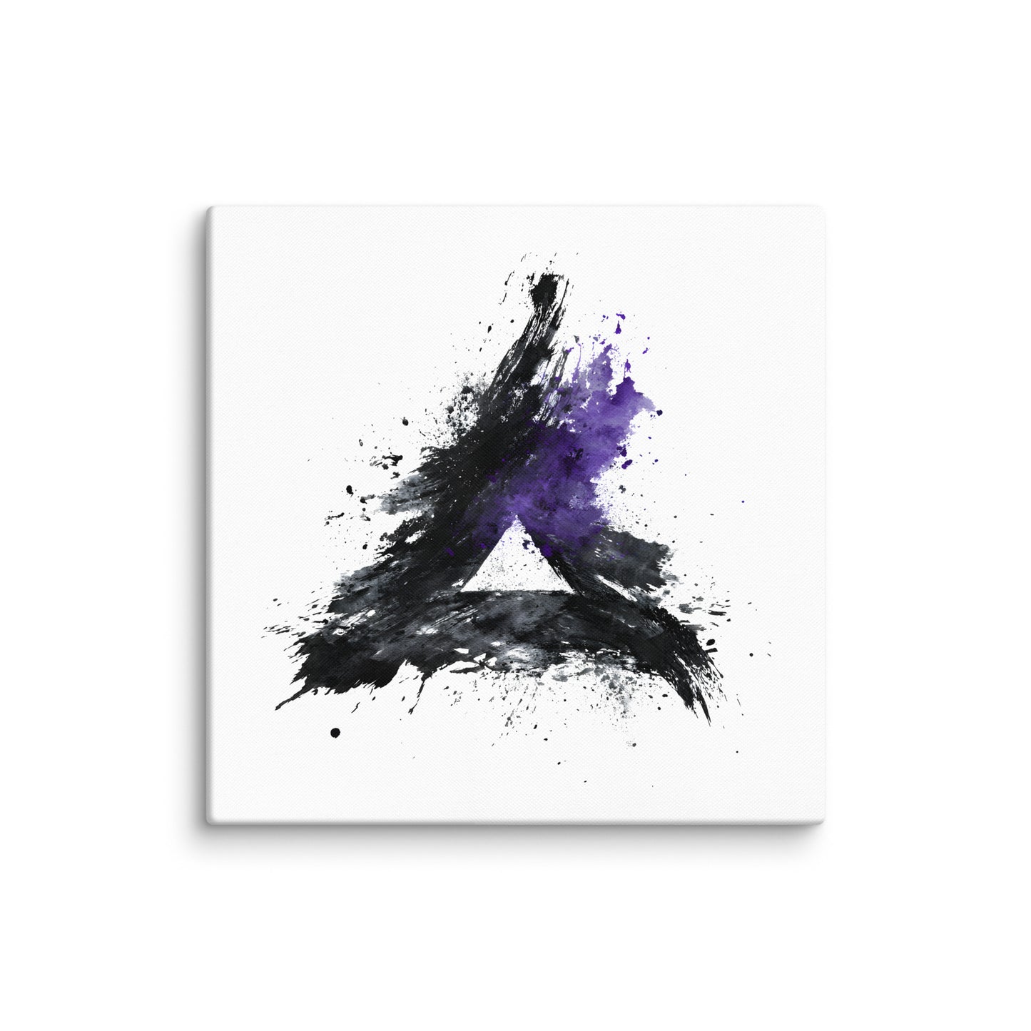 Wandbild Purple Triangle No. 01 aus der Kollektion Chaos & Order im Format 24x24 Zoll mit violettem Dreieck, schwarzer Pinselkomposition und abstrakter Tusche-Komposition